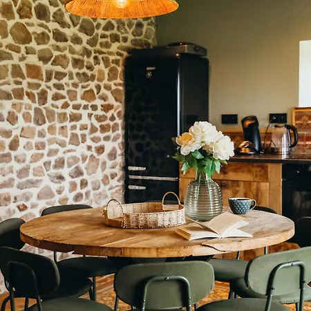 La Petite Maison Dans La Prairie