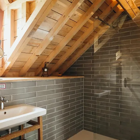 La Petite Maison Dans La Prairie Pepinster