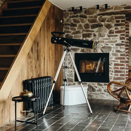 La Petite Maison Dans La Prairie *