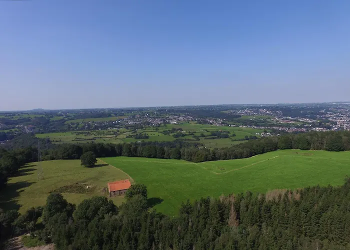 La Petite Maison Dans La Prairie By Welchome