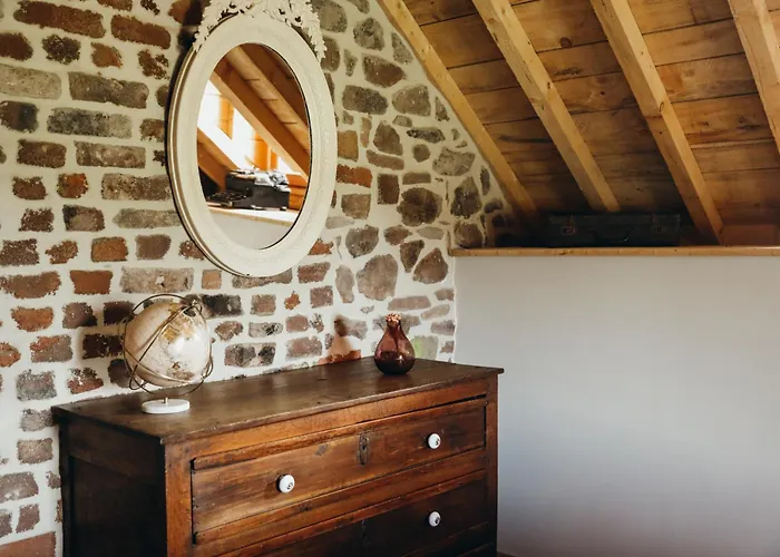 La Petite Maison Dans La Prairie By Welchome Vakantiehuis *