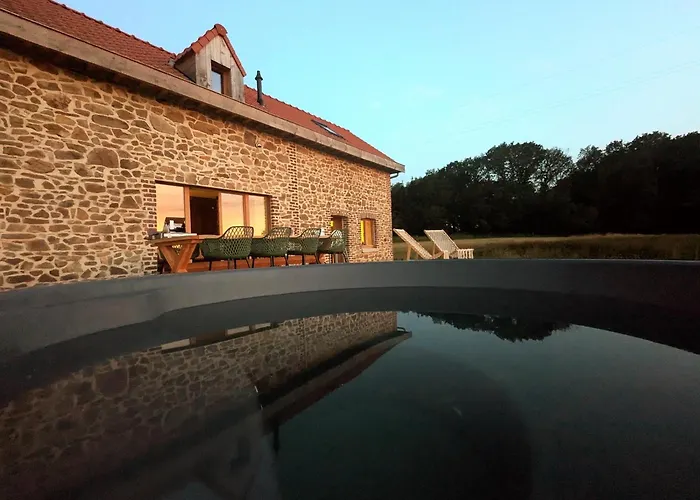 La Petite Maison Dans La Prairie By Welchome Vakantiehuis